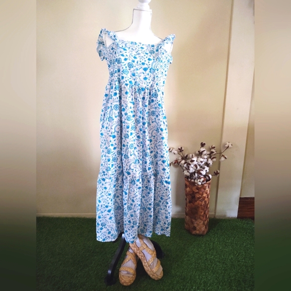 Draper James Floral Blue Sleeveless Dress~ Size: S - Picture 9 of 9